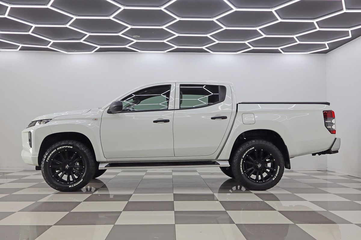2020 Mitsubishi Triton GLX ADAS MR Rear Wheel Drive