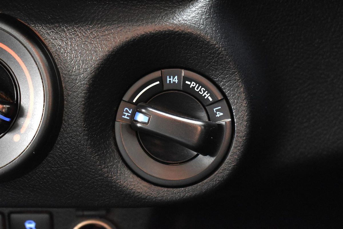 2022 Toyota Hilux SR GUN126R 4X4