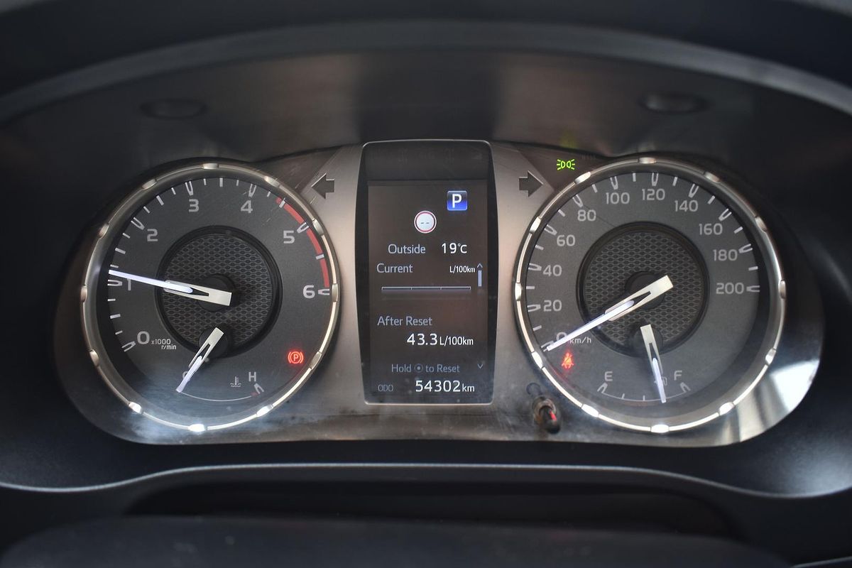 2022 Toyota Hilux SR GUN126R 4X4