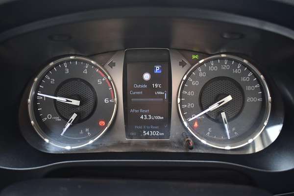 2022 Toyota Hilux SR GUN126R 4X4