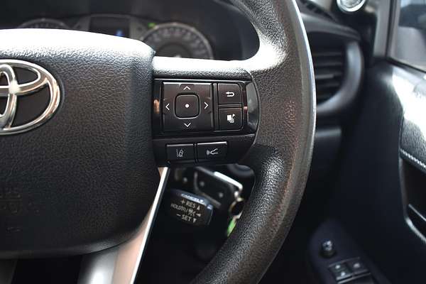2022 Toyota Hilux SR GUN126R 4X4