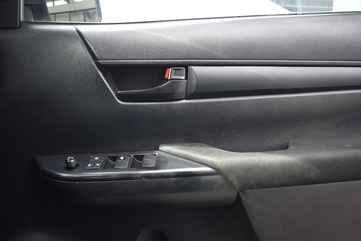 2022 Toyota Hilux SR GUN126R 4X4