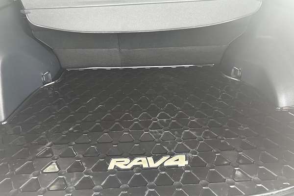 2019 Toyota RAV4 GXL MXAA52R