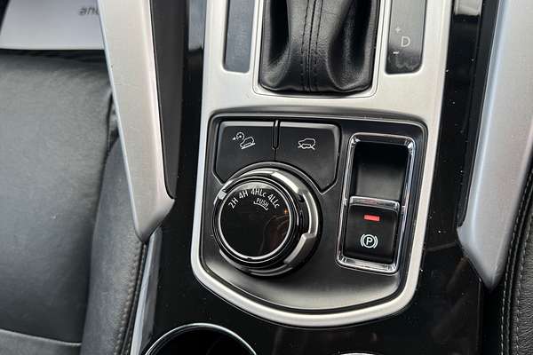 2016 Mitsubishi Pajero Sport Exceed QE