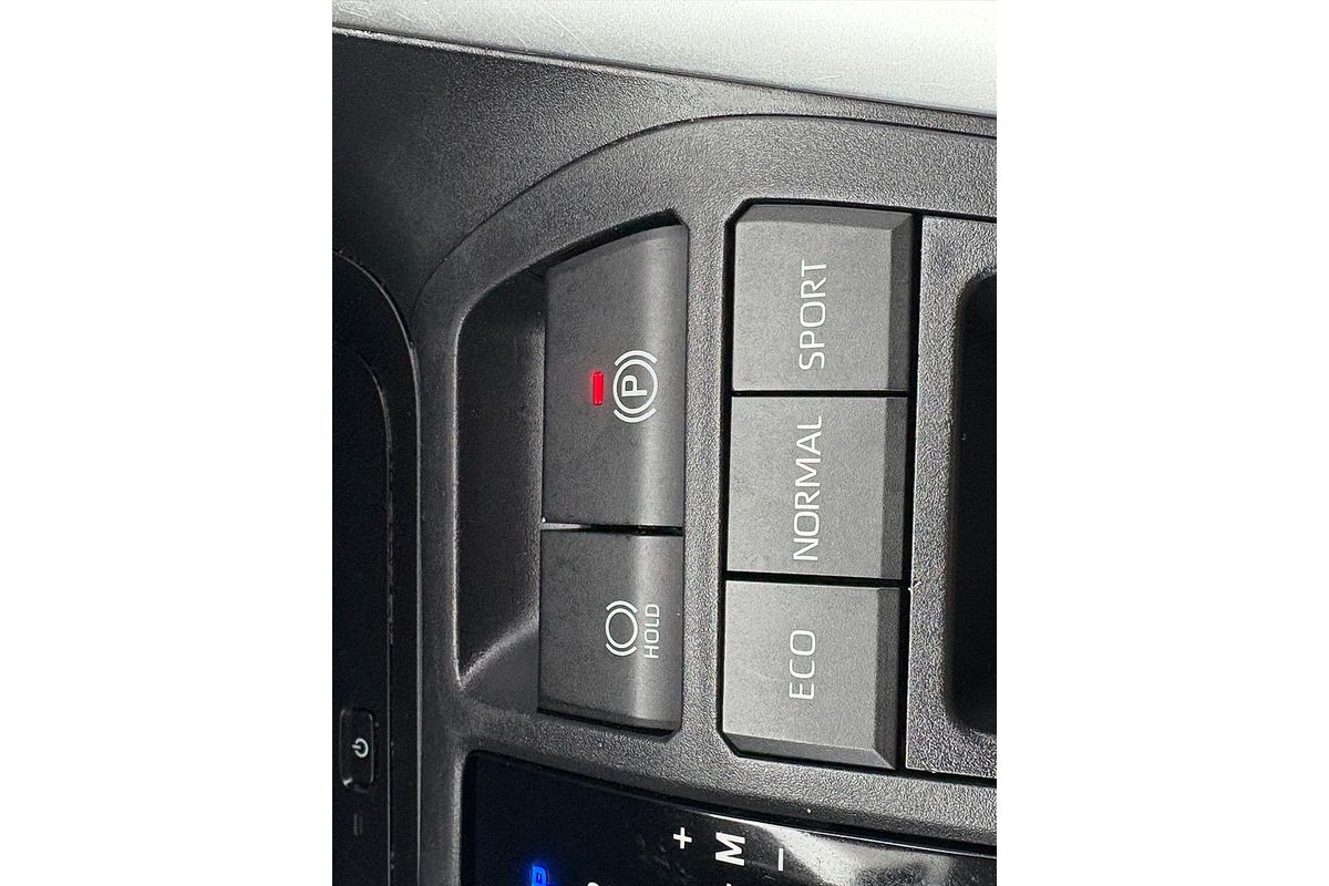 2019 Toyota RAV4 GXL MXAA52R