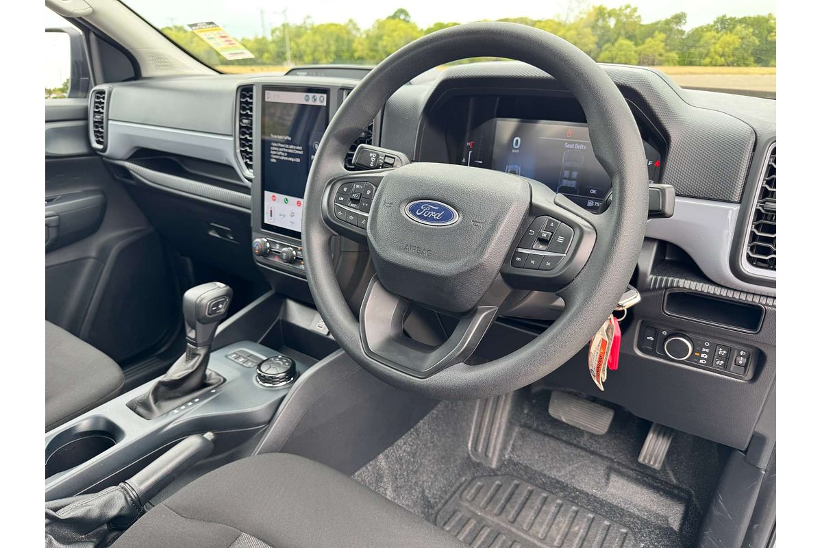 2024 Ford Ranger Black Edition  4X4 2.0L