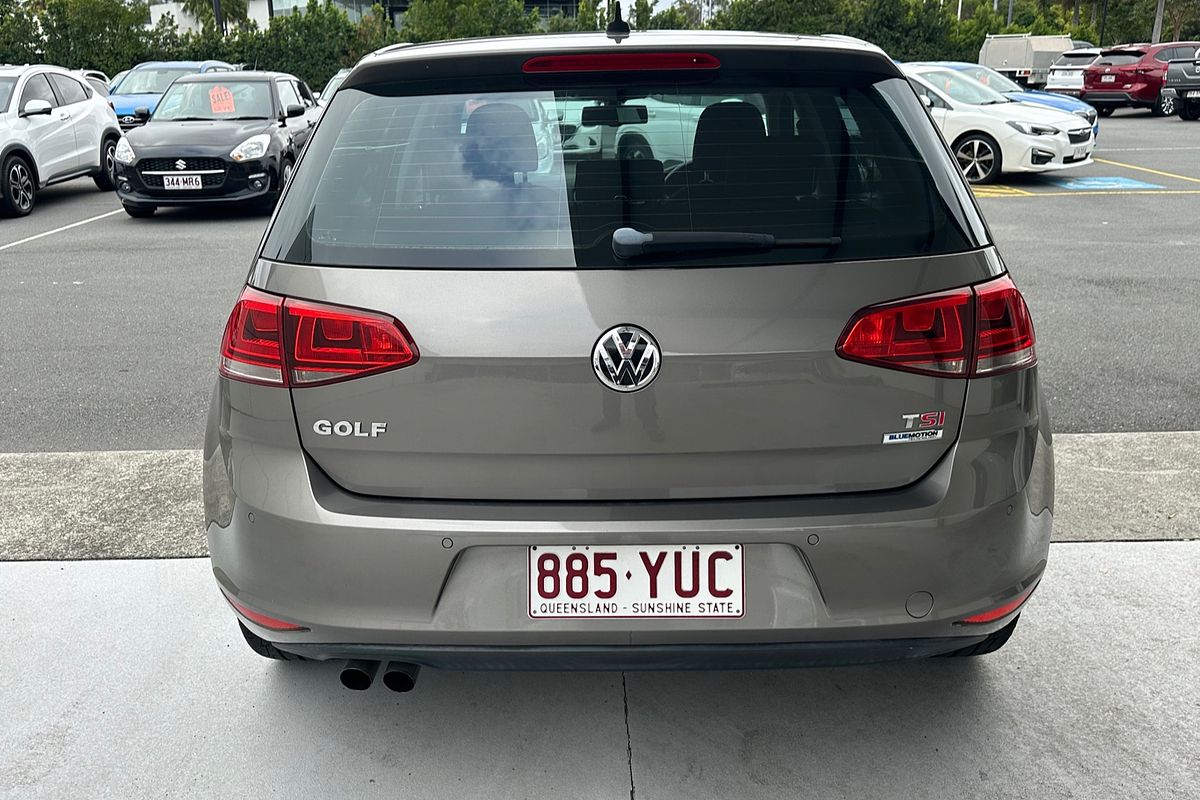 2014 Volkswagen Golf 103TSI Highline 7