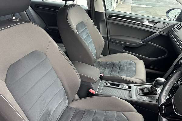 2014 Volkswagen Golf 103TSI Highline 7