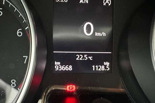 2014 Volkswagen Golf 103TSI Highline 7