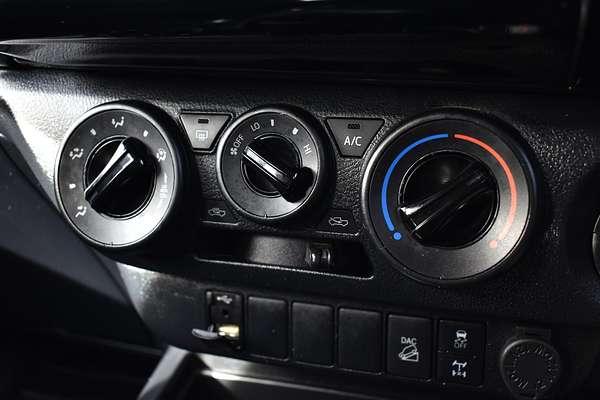 2021 Toyota Hilux SR GUN126R 4X4