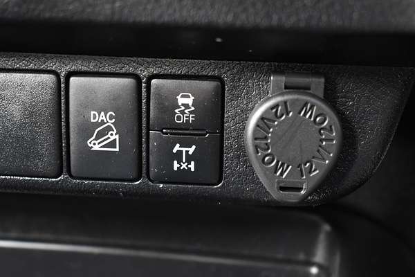 2021 Toyota Hilux SR GUN126R 4X4