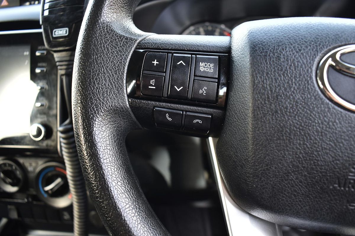 2021 Toyota Hilux SR GUN126R 4X4