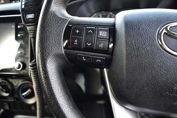 2021 Toyota Hilux SR GUN126R 4X4