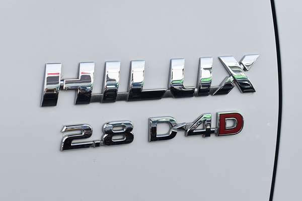 2021 Toyota Hilux SR GUN126R 4X4
