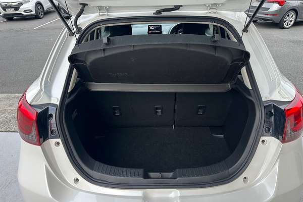 2018 Mazda 2 Maxx DJ Series