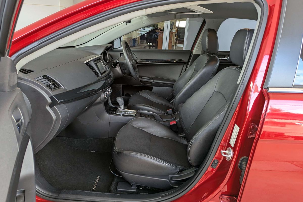 2013 Mitsubishi Lancer LX CJ