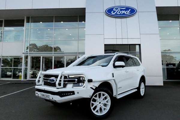 2023 Ford Everest Platinum 3.0L