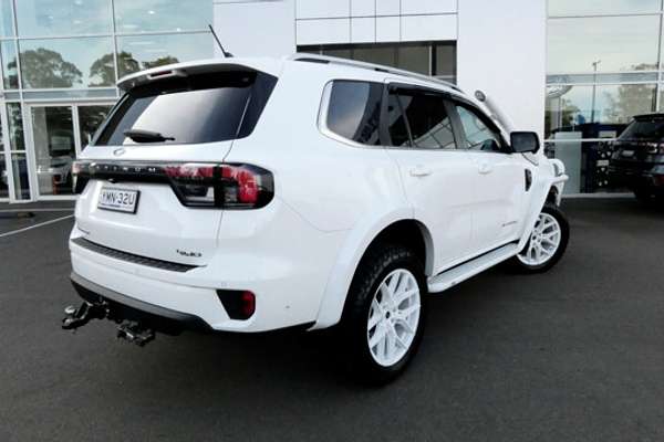 2023 Ford Everest Platinum 3.0L