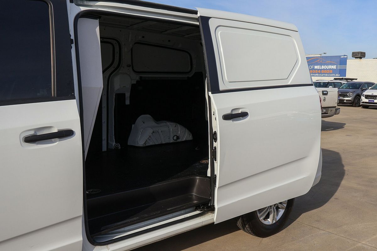2022 LDV G10 + SV7C