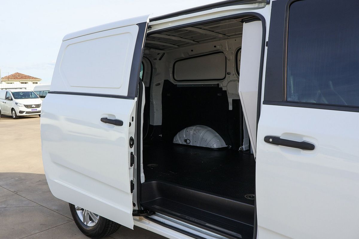 2022 LDV G10 + SV7C