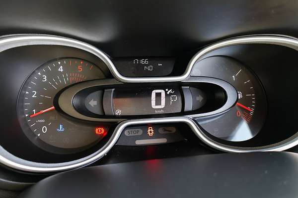 2022 Renault Trafic Premium 125kW X82 SWB