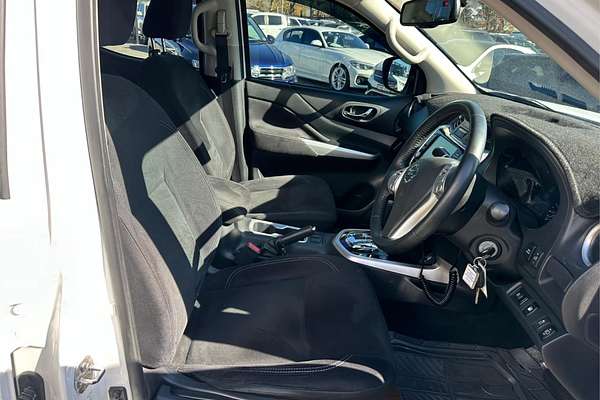 2019 Nissan Navara ST D23 Series 3 4X4