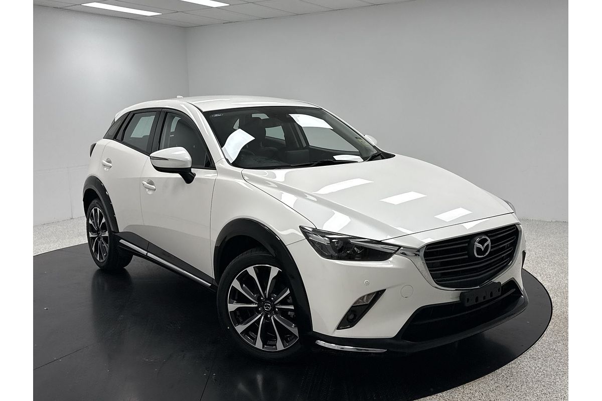 2022 Mazda CX-3 sTouring DK