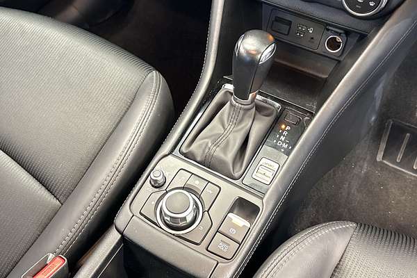 2022 Mazda CX-3 sTouring DK