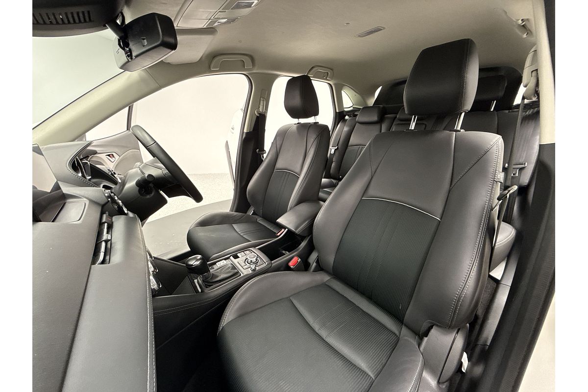 2022 Mazda CX-3 sTouring DK