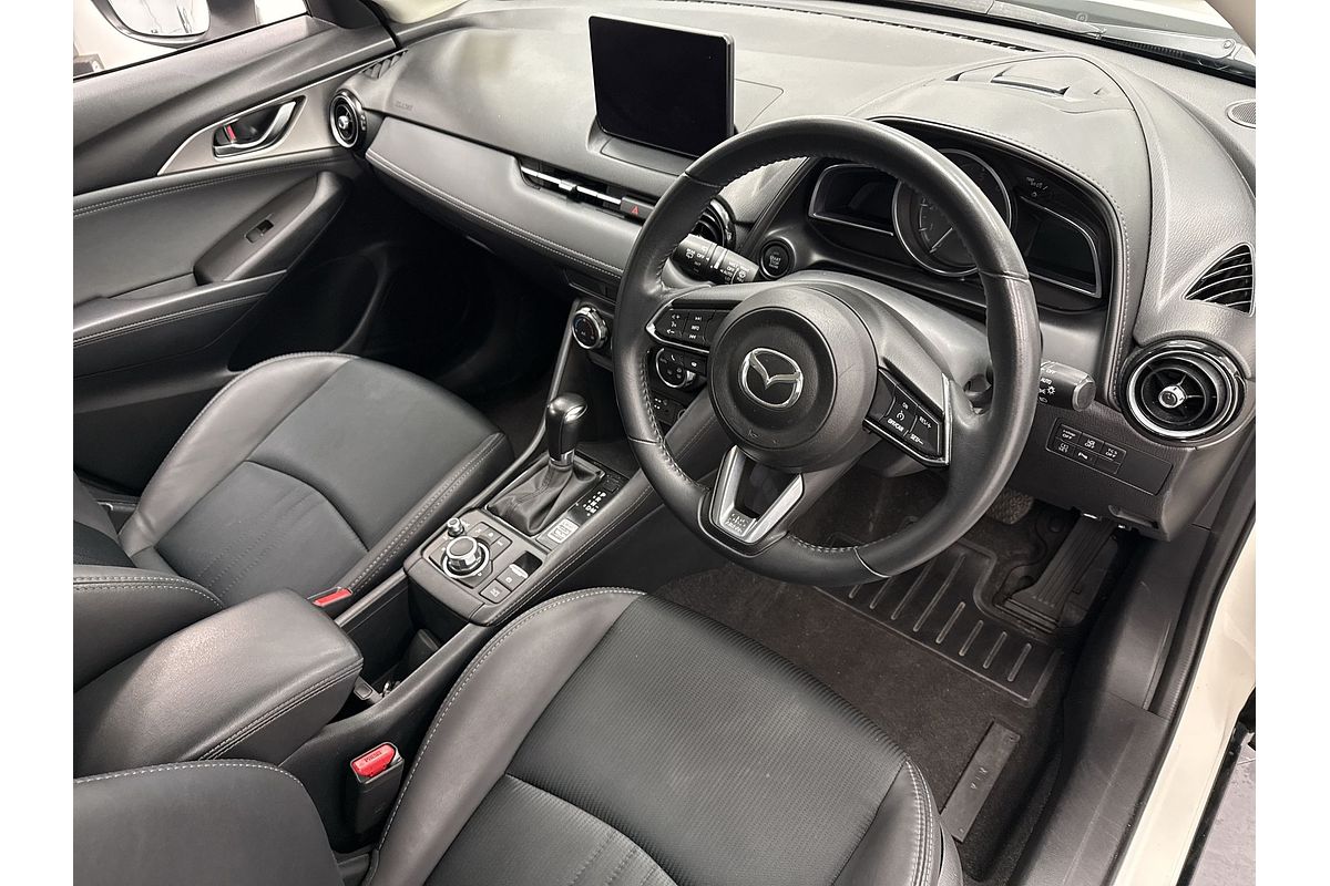 2022 Mazda CX-3 sTouring DK