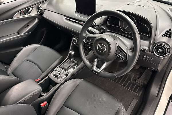 2022 Mazda CX-3 sTouring DK