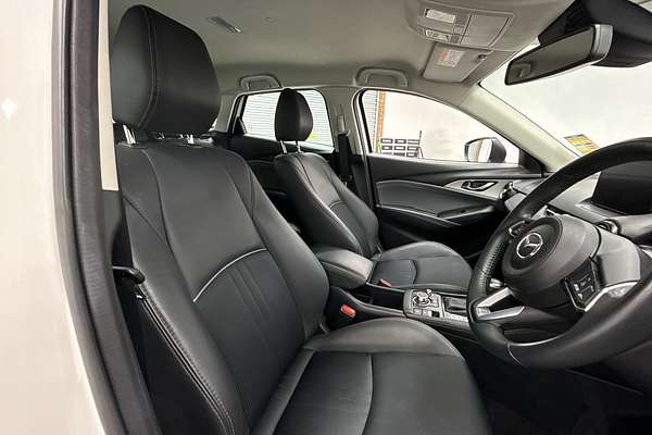 2022 Mazda CX-3 sTouring DK
