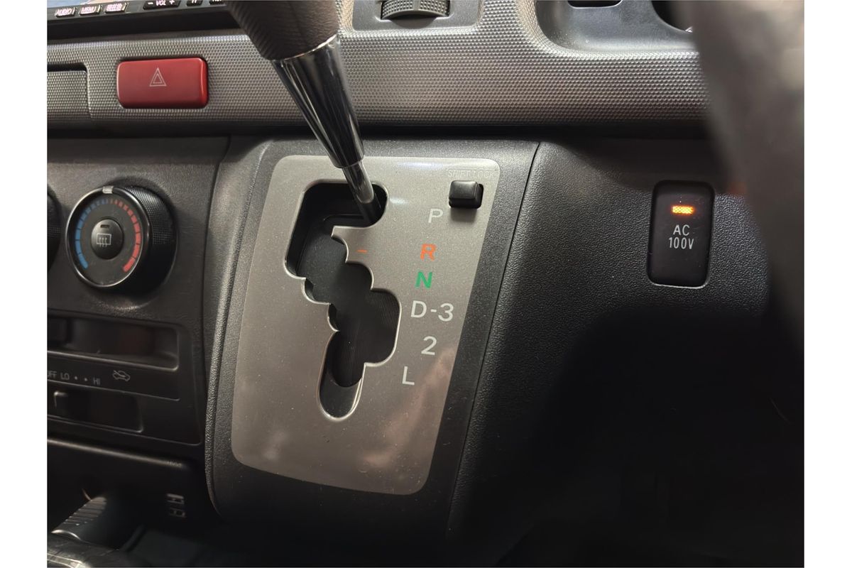 2010 Toyota Hiace Super GL Wide 4WD