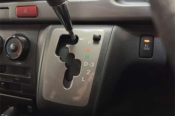 2010 Toyota Hiace Super GL Wide 4WD