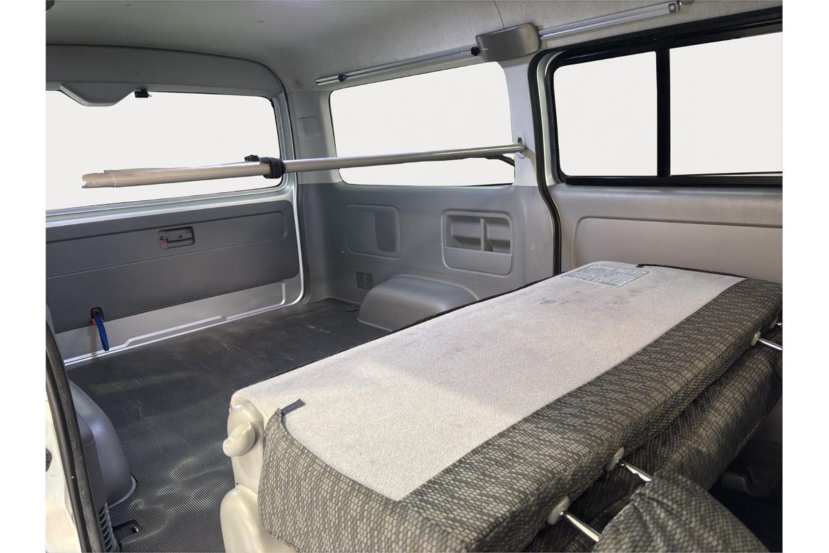 2010 Toyota Hiace Super GL Wide 4WD