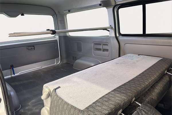 2010 Toyota Hiace Super GL Wide 4WD