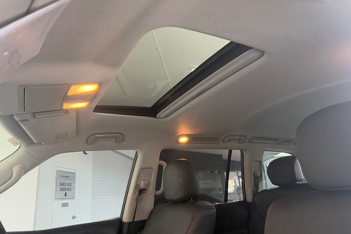 2017 Nissan Patrol Ti Y62 Series 4