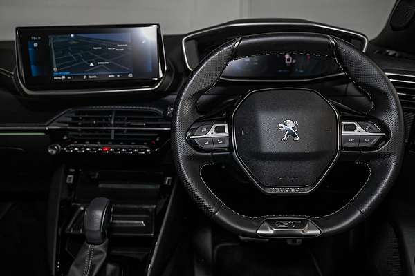 2023 Peugeot 2008 GT P24