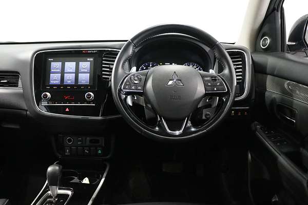2020 Mitsubishi Outlander Exceed ZL