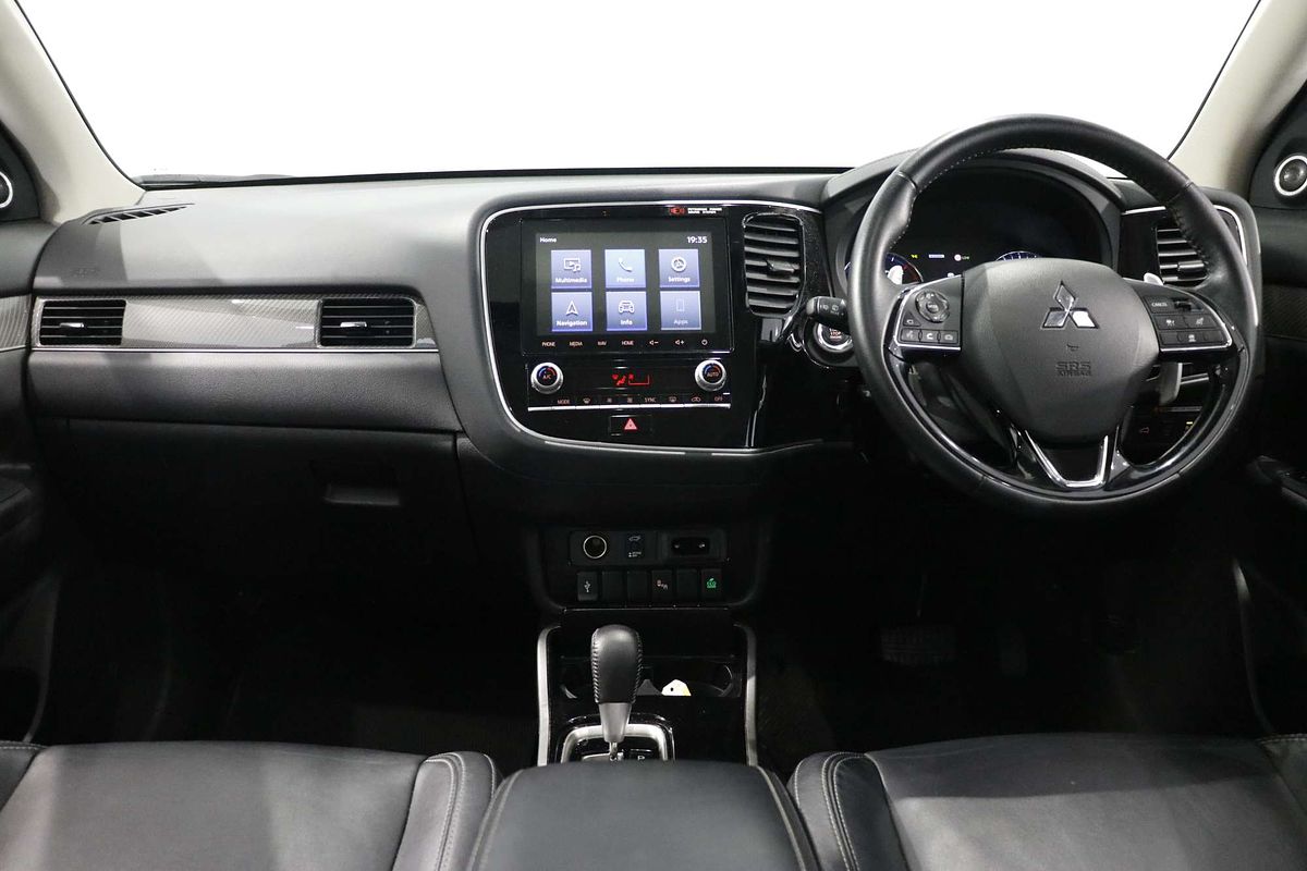 2020 Mitsubishi Outlander Exceed ZL