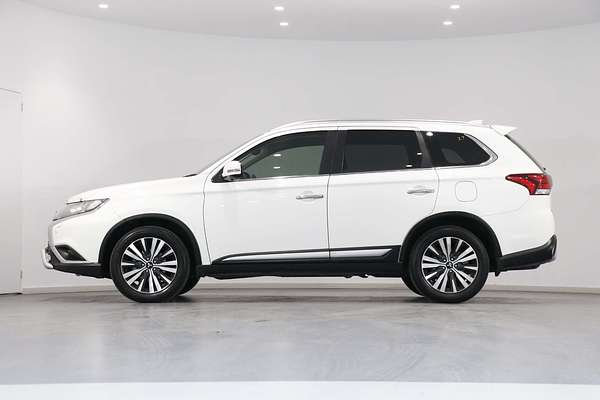 2020 Mitsubishi Outlander Exceed ZL