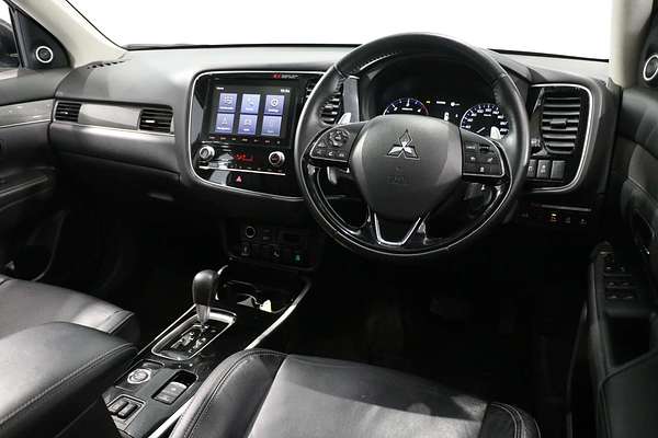 2020 Mitsubishi Outlander Exceed ZL