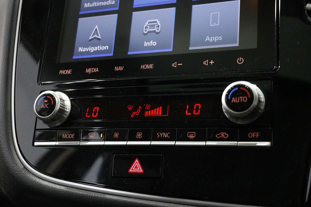 2020 Mitsubishi Outlander Exceed ZL