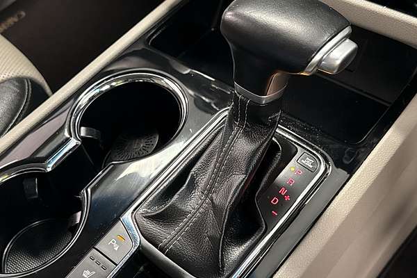 2019 Kia Carnival Platinum YP