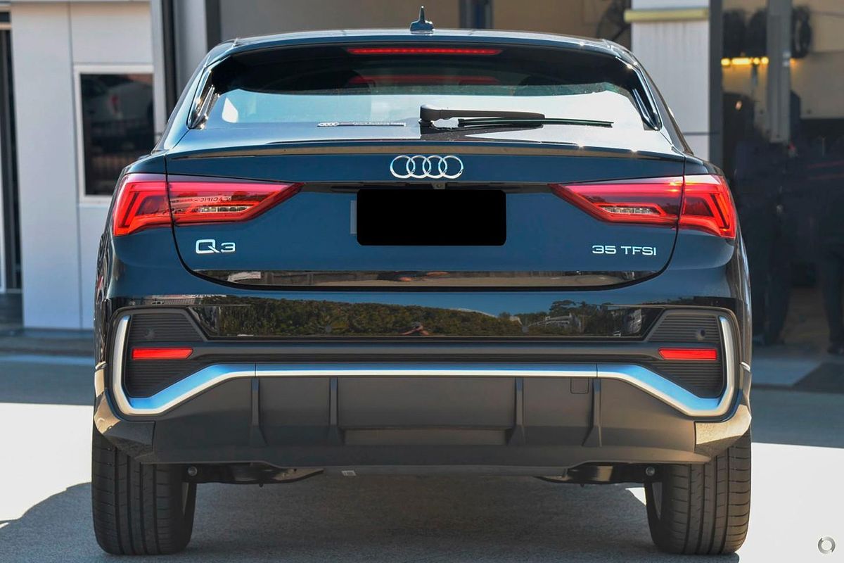 2025 Audi Q3 35 TFSI S line F3