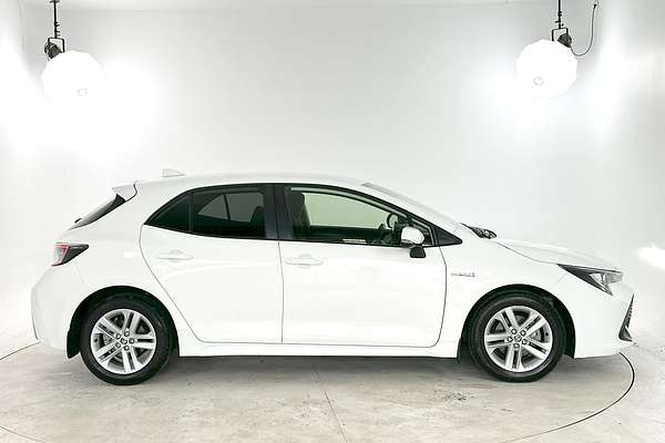 2022 Toyota Corolla Ascent Sport Hybrid ZWE211R