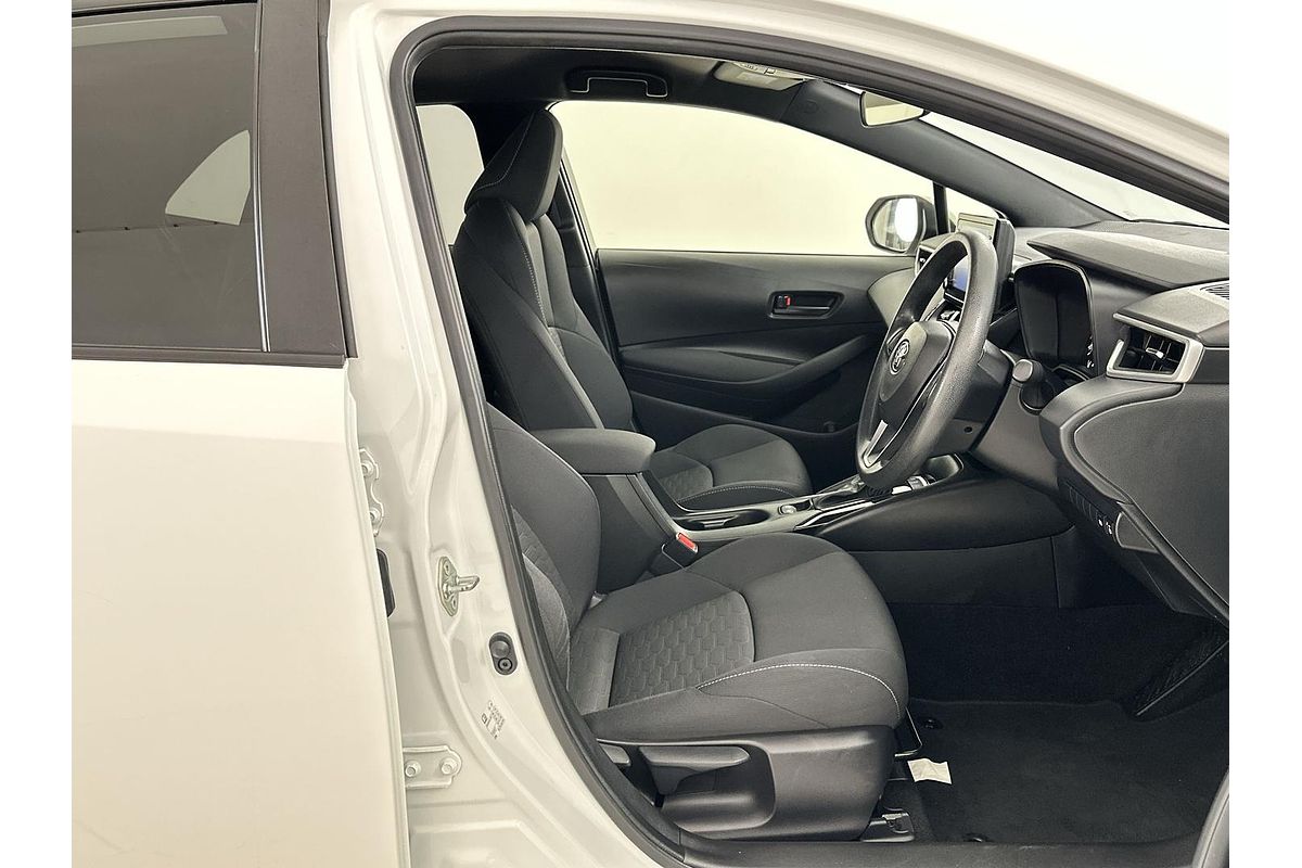 2022 Toyota Corolla Ascent Sport Hybrid ZWE211R