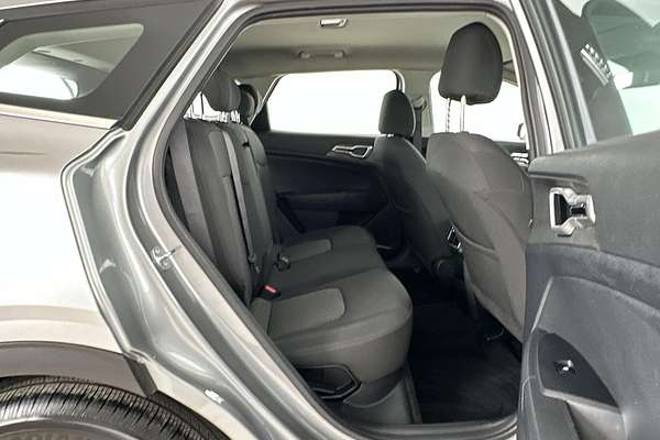 2023 Kia Sportage S NQ5