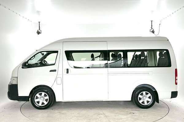 2018 Toyota Hiace Commuter TRH223R