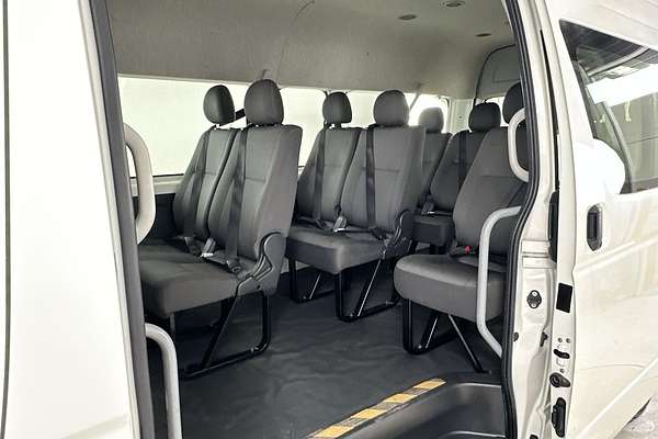 2018 Toyota Hiace Commuter TRH223R